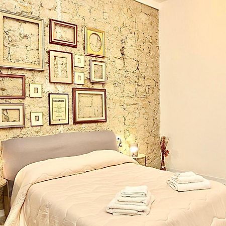 נאפולי Bethel Come Casa Apartments מראה חיצוני תמונה
