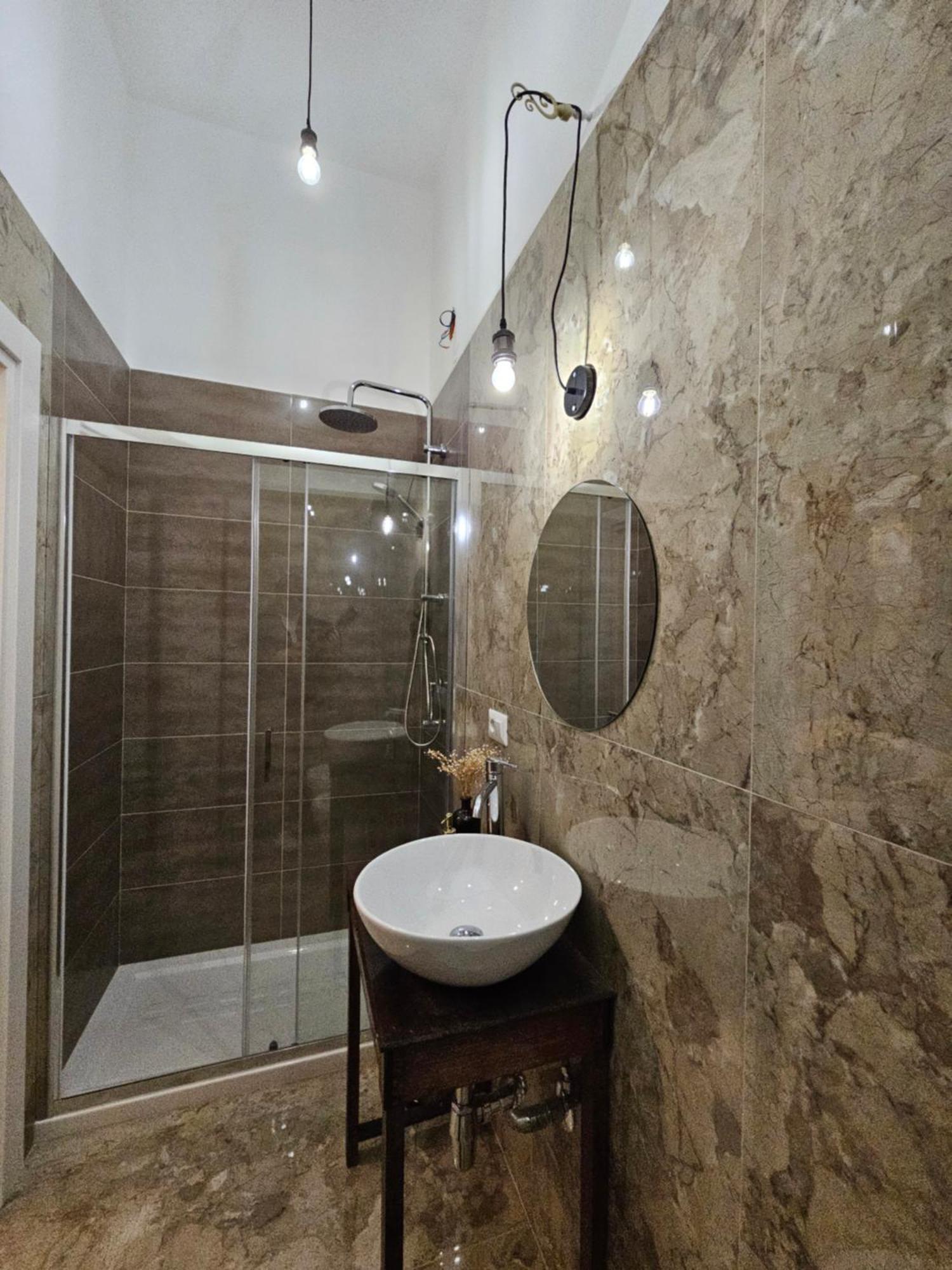 נאפולי Bethel Come Casa Apartments מראה חיצוני תמונה