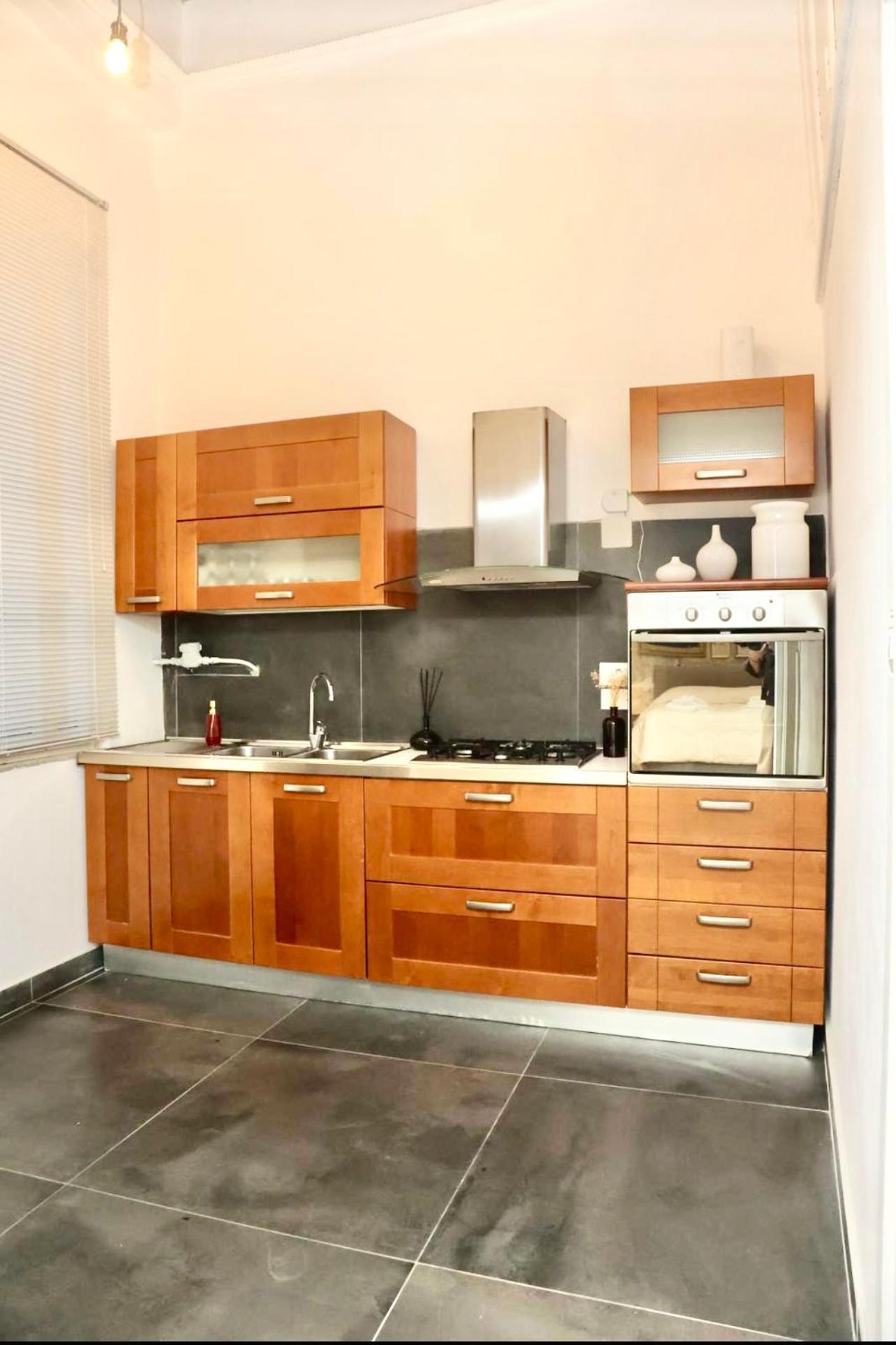 נאפולי Bethel Come Casa Apartments מראה חיצוני תמונה