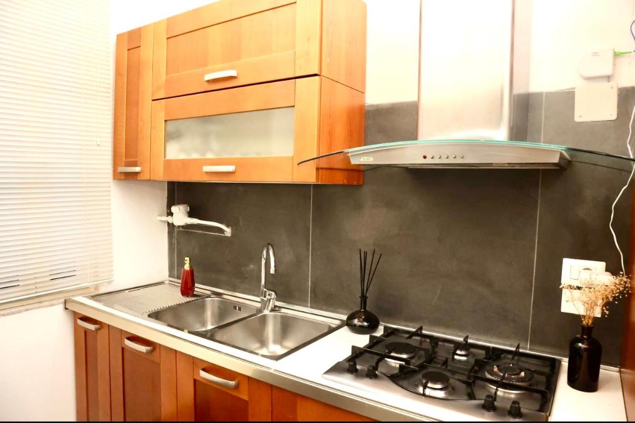 נאפולי Bethel Come Casa Apartments מראה חיצוני תמונה